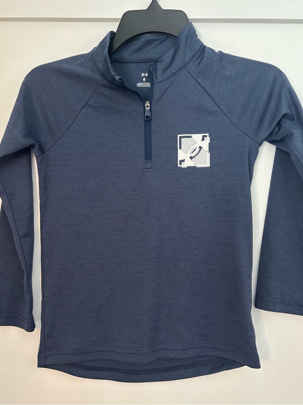 Under Armour Navy Long Sleeve Kids Half-Zip Performance Top size 6